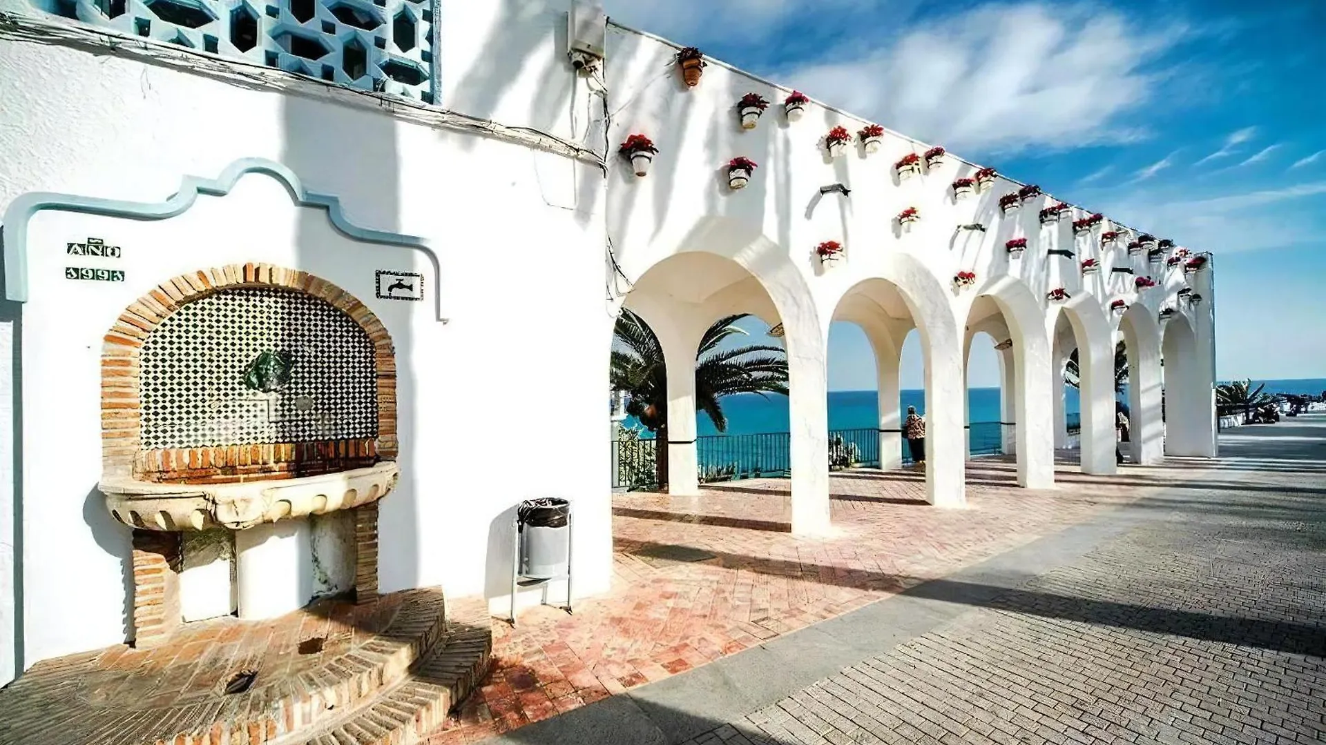 Studio In Nerja, 1 Minute Vom Strand Entfernt Nerja
