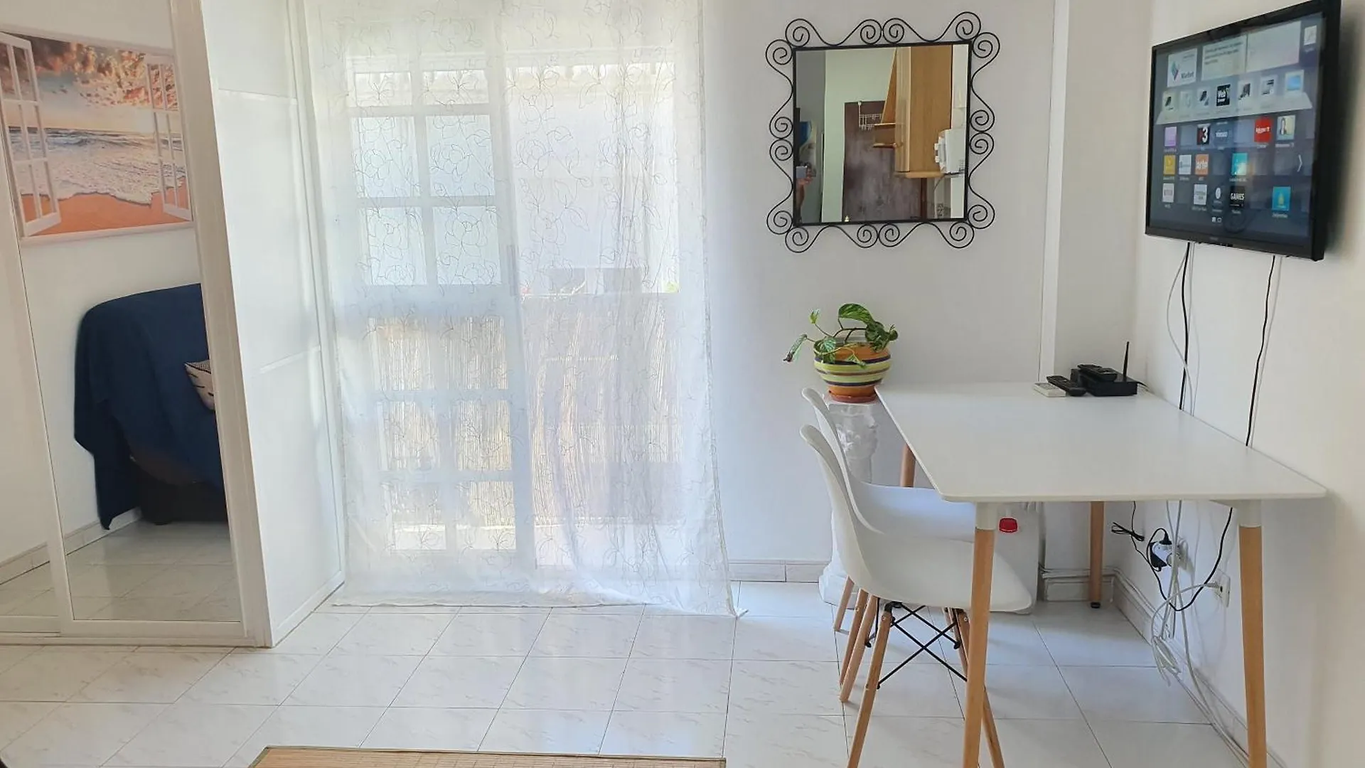 Studio In Nerja, 1 Minute Vom Strand Entfernt contacts